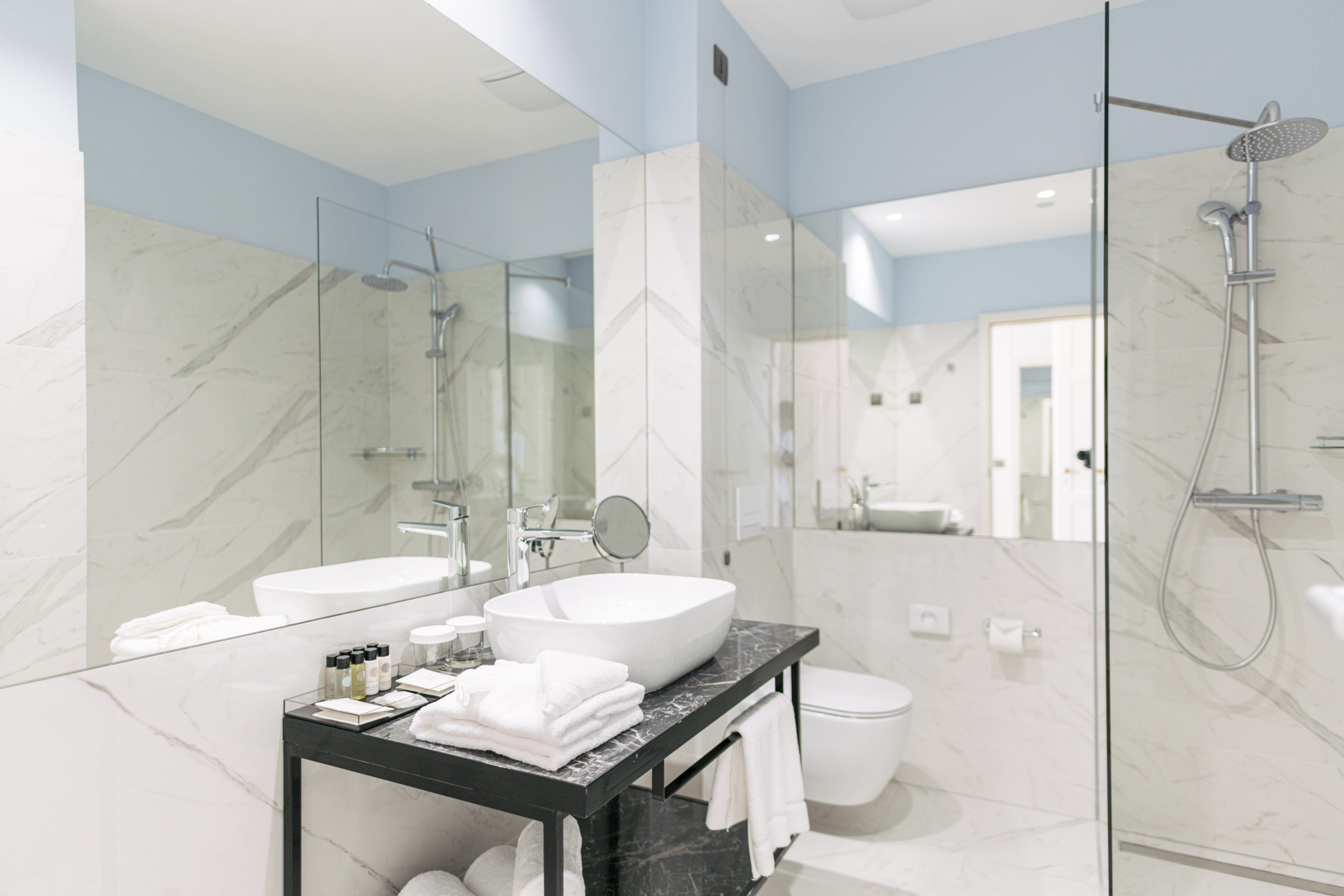 Hotel Miramare Crikvenica Ngoại thất bức ảnh Bathroom